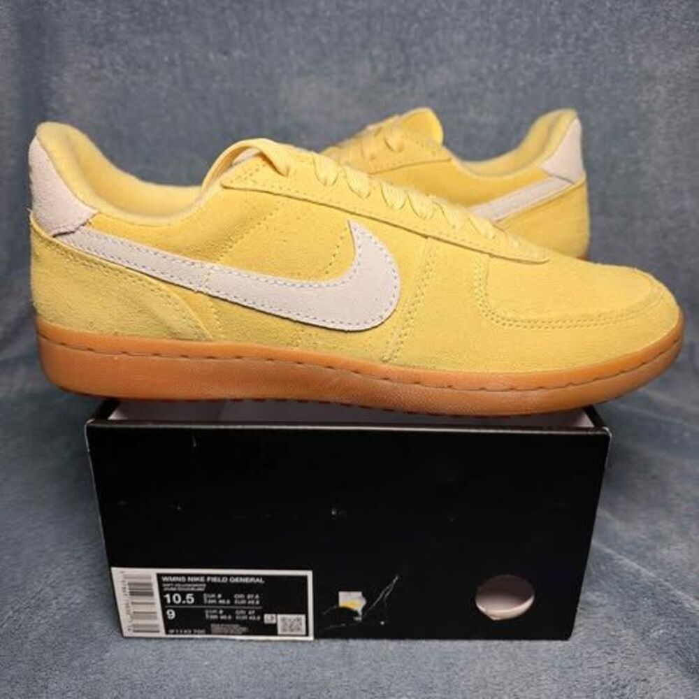 WMNS Nike Field General Soft Yellow/White Sneakers Womens Size 10.5 Mens Size 9